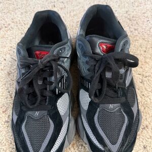 New Balance 9060 Women’s and Gray Running Shoes